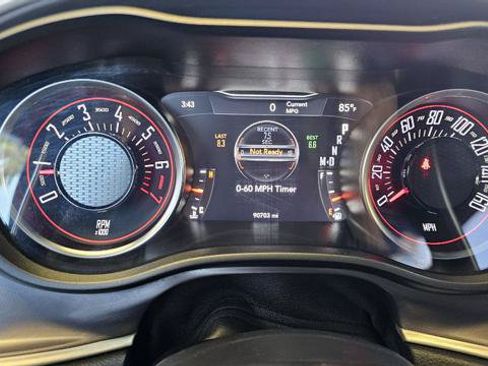 Used 2019 Dodge Challenger SXT RWD image 41