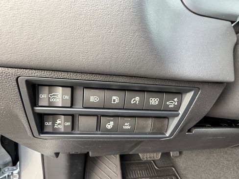 New 2026 Toyota Sequoia Platinum AWD/4WD image 30