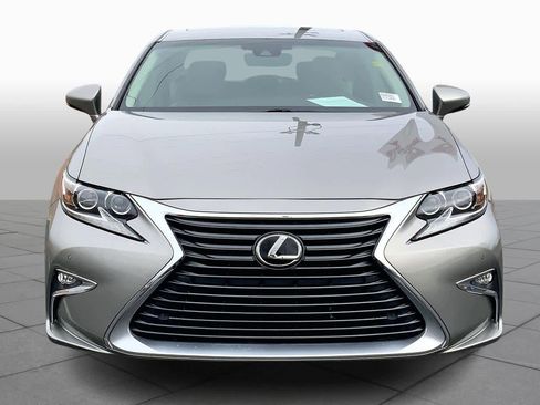 Used 2017 Lexus ES 350 image 4