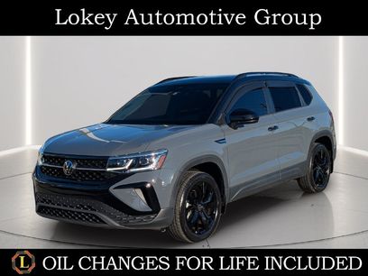 Certified 2024 Volkswagen Taos SE w/ Taos Adventure Package (SXB)