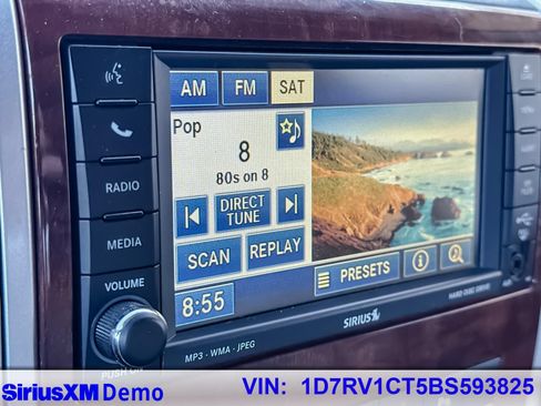 Used 2011 RAM 1500 Laramie AWD/4WD image 24