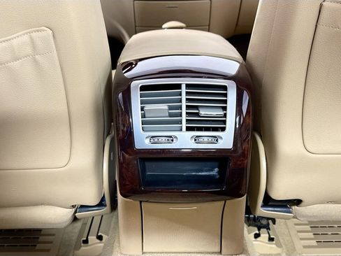 Used 2013 Mercedes-Benz S 550 image 30