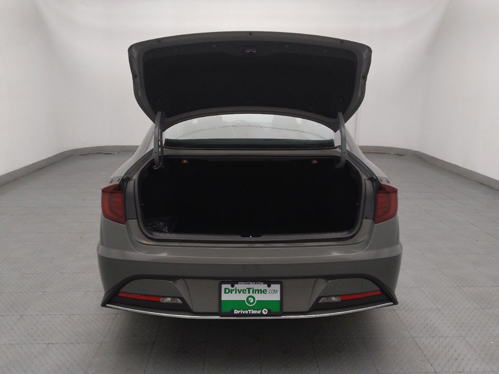 Used 2023 Hyundai Sonata SE w/ Preferred Accessory Package FWD image 29