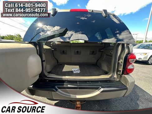 Used 2007 Jeep Liberty Sport AWD/4WD image 27