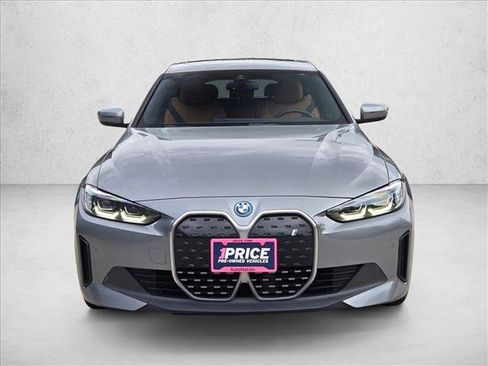 Used 2023 BMW i4 eDrive35 w/ Premium Package RWD image 2