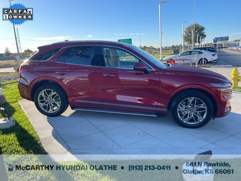 Used 2025 Genesis GV70 2.5T image 18