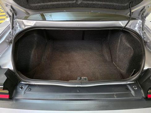 Used 2015 Dodge Challenger SXT Plus image 13