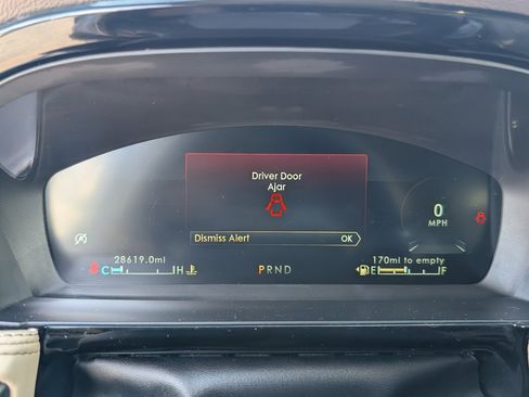 Used 2022 Lincoln Corsair Reserve w/ Luxury Package image 19