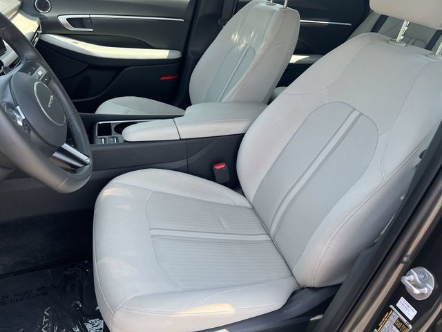 Certified 2025 Hyundai Sonata SEL FWD image 33