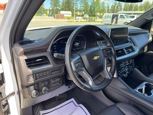 Used 2022 Chevrolet Tahoe LT w/ Max Trailering Package AWD/4WD image 9
