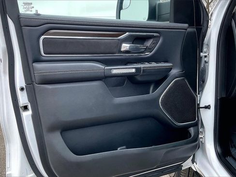 Certified 2022 RAM 1500 Laramie image 22