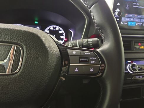 Used 2023 Honda Pilot EX-L image 17