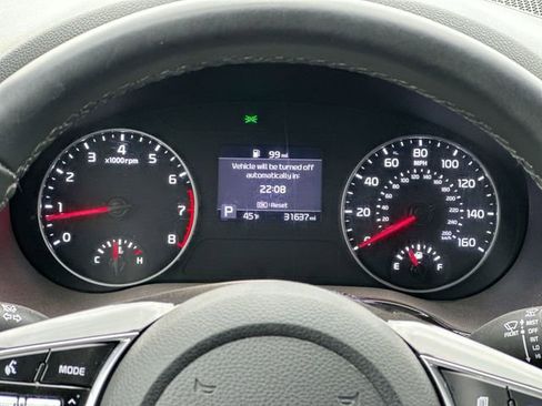 Used 2023 Kia Seltos S image 12