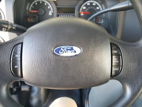 Used 2019 Ford E-450 and Econoline 450 Super Duty w/ Shuttle Bus Prep Package image 14