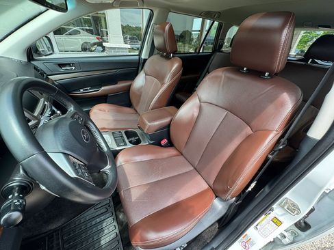 Used 2014 Subaru Outback 2.5i Limited AWD/4WD image 16