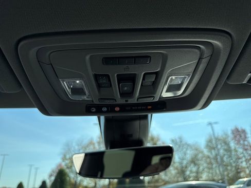 Used 2020 GMC Sierra 1500 Denali w/ Denali Ultimate Package image 27