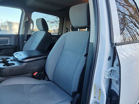 Used 2023 RAM 1500 Classic SLT image 18