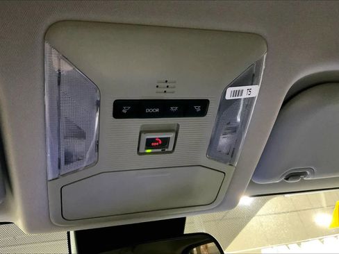 New 2025 Toyota RAV4 LE image 20