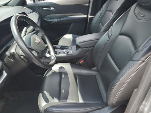 Certified 2024 Cadillac XT4 Premium Luxury AWD/4WD image 16