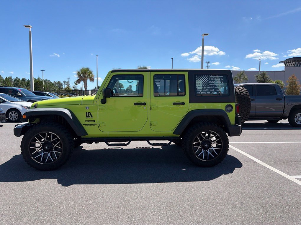 Used 2017 Jeep Wrangler Unlimited Sport w/ Connectivity Group AWD/4WD image 4