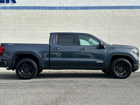 Certified 2020 GMC Sierra 1500 Elevation w/ Elevation Value Package image 3
