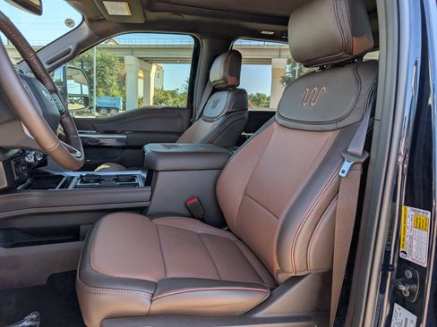 New 2025 Ford F250 King Ranch w/ Chrome Package image 24