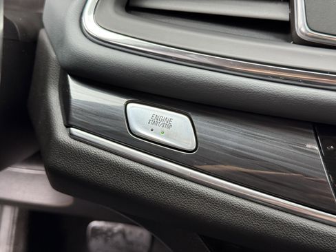 Used 2019 Buick Enclave Premium image 24