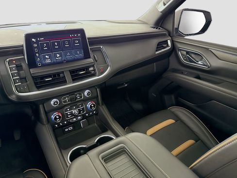Used 2024 GMC Yukon AT4 w/ Technology Package image 23