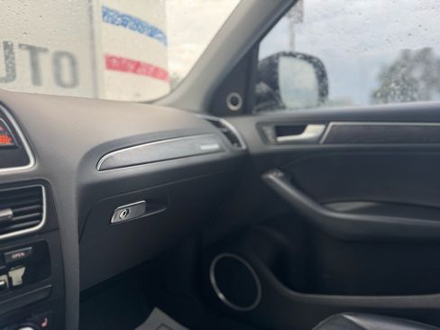 Used 2017 Audi Q5 2.0T Premium Plus w/ Technology Package image 35