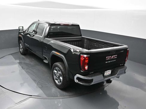 New 2025 GMC Sierra 2500 SLE w/ SLE Value Package; image 14