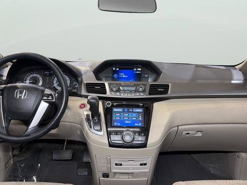 Used 2016 Honda Odyssey SE image 14