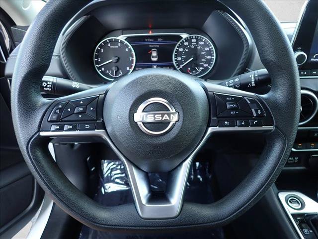Used 2024 Nissan Sentra SV FWD image 10