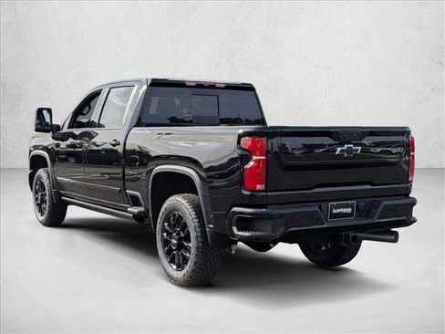 New 2026 Chevrolet Silverado 2500 High Country w/ Midnight Edition image 9