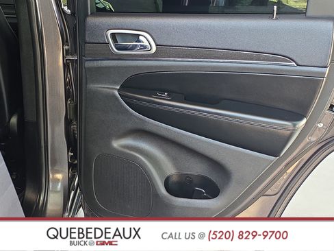 Used 2018 Jeep Grand Cherokee Limited w/ Trailer Tow Group IV AWD/4WD image 24