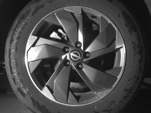 Used 2025 Nissan Rogue SV image 15