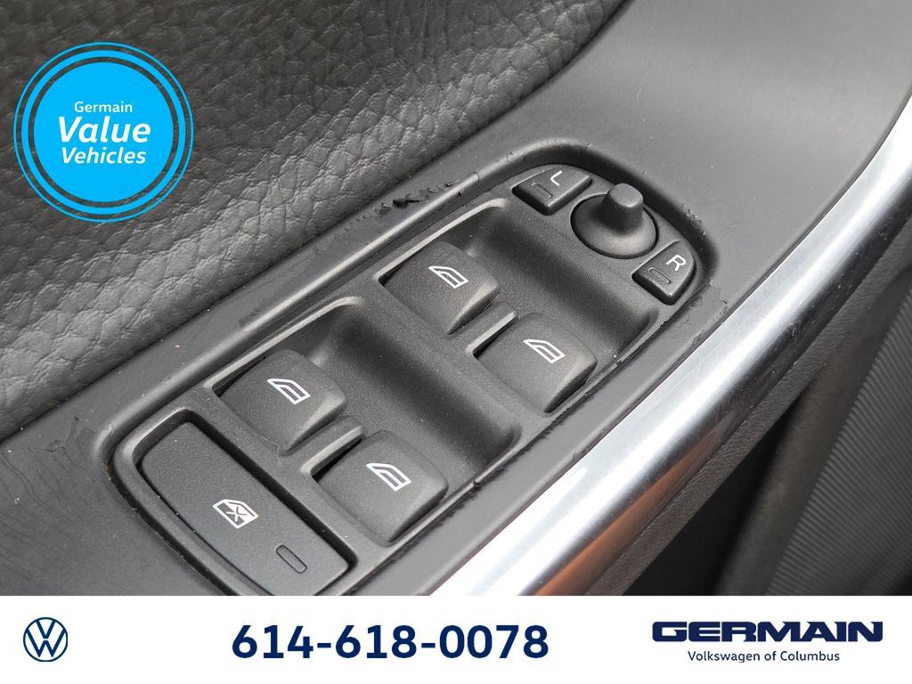 Used 2012 Volvo S60 T5 FWD image 23