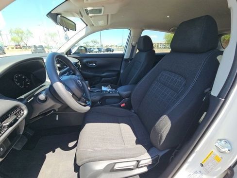 Used 2026 Honda HR-V LX image 8