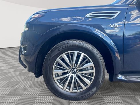Used 2021 Nissan Armada SL w/ Captain's Chairs Package AWD/4WD image 19