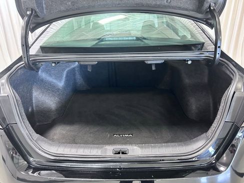 Used 2023 Nissan Altima 2.5 SV image 26