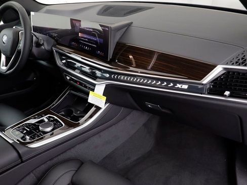 New 2026 BMW X5 xDrive50e AWD/4WD image 19