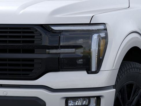 New 2025 Ford F150 Platinum w/ FX4 Off-Road Package image 18