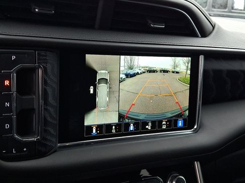 Used 2023 GMC Yukon Denali image 19