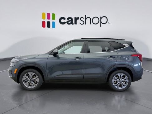 Used 2024 Kia Seltos S image 2