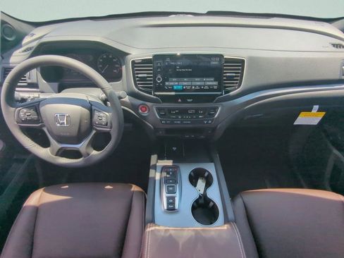 New 2026 Honda Ridgeline RTL image 12