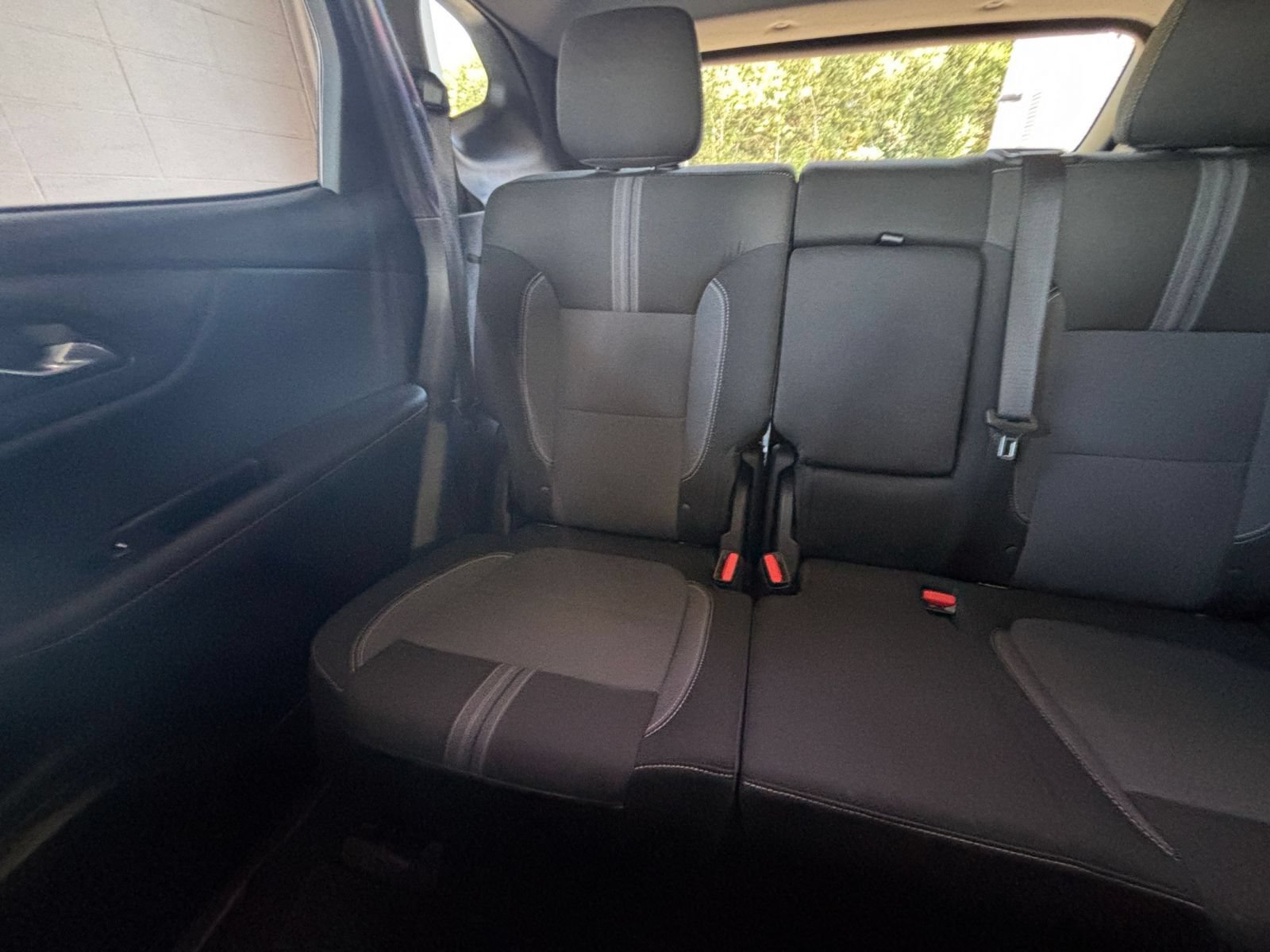 Used 2026 Chevrolet Blazer LT FWD image 39