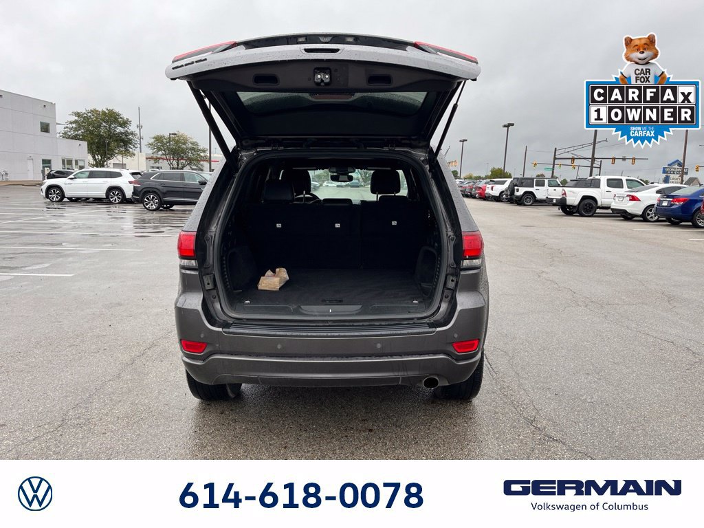 Used 2020 Jeep Grand Cherokee Altitude AWD/4WD image 15