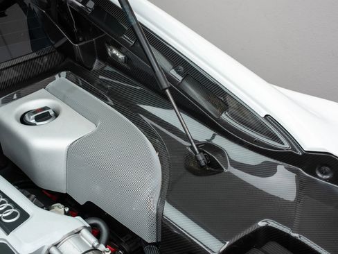 Used 2012 Audi R8 V8 AWD/4WD image 29