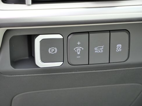 Certified 2026 Hyundai Santa Fe SEL w/ Tow & Go Package image 21