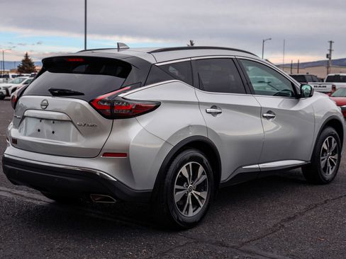 Used 2023 Nissan Murano SV image 4