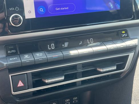 Used 2025 Toyota Camry LE FWD image 23